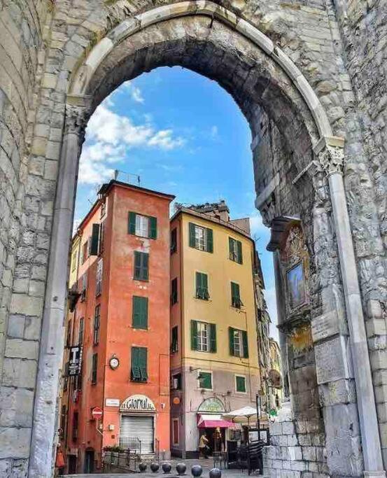 Casa Azzurra, Nel Cuore Di Genova Exterior foto